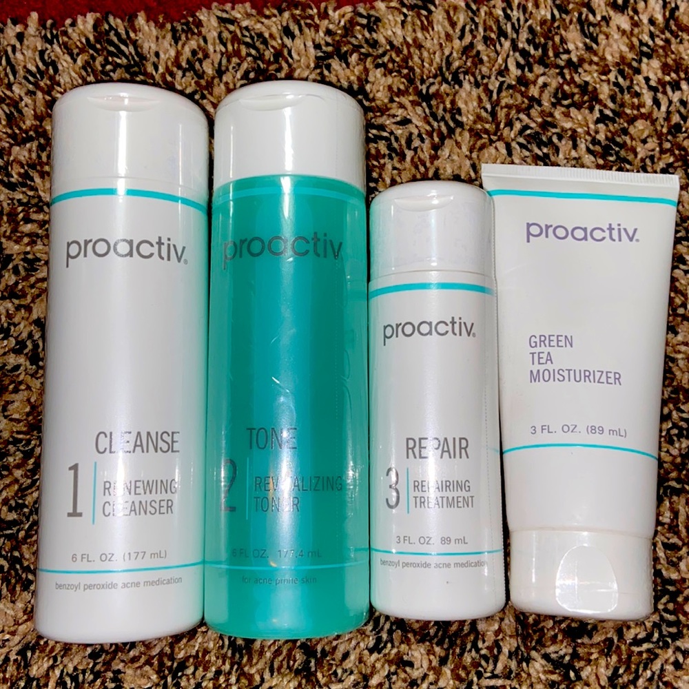 Proactiv | Original System Steps 1-3 + Moisturizer *FULL SIZE ITEMS